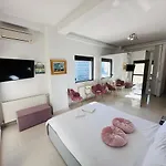Riviera 3*